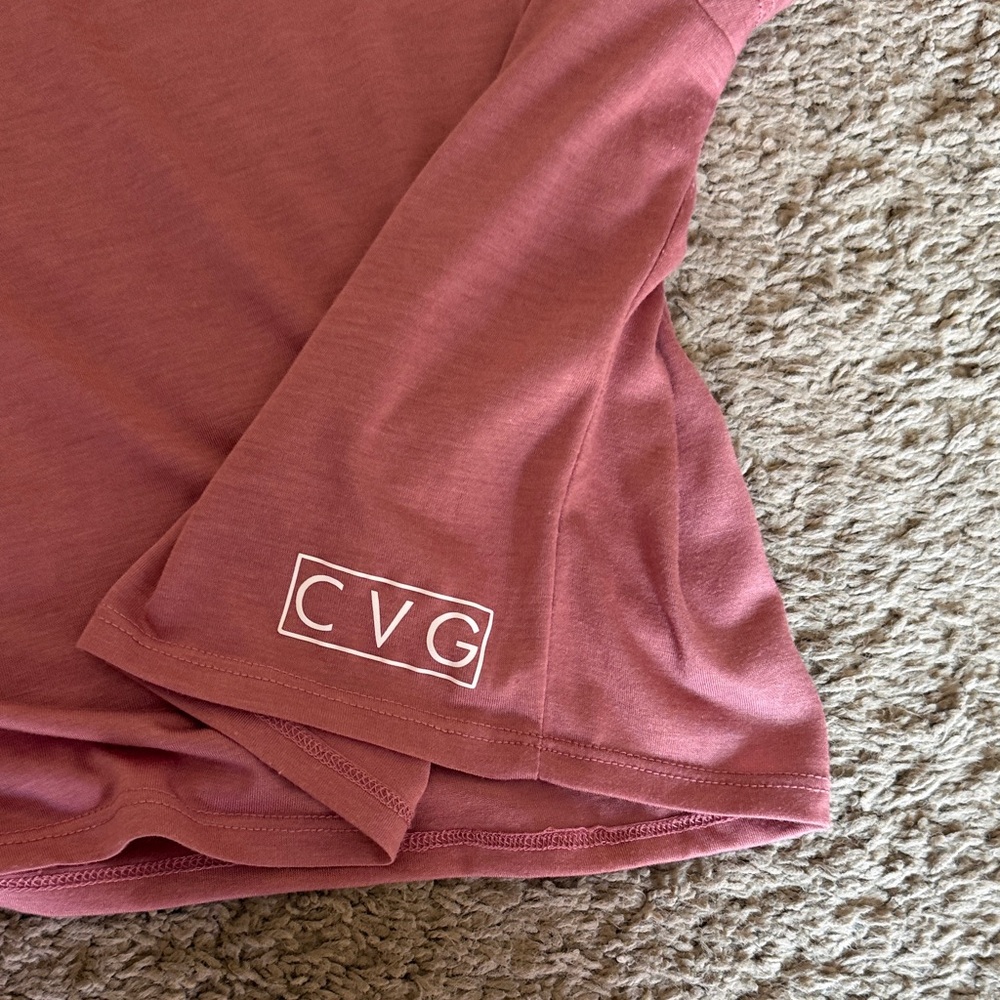 Constantly Varied Gear Pink Crop Top - Picture 2 of 2